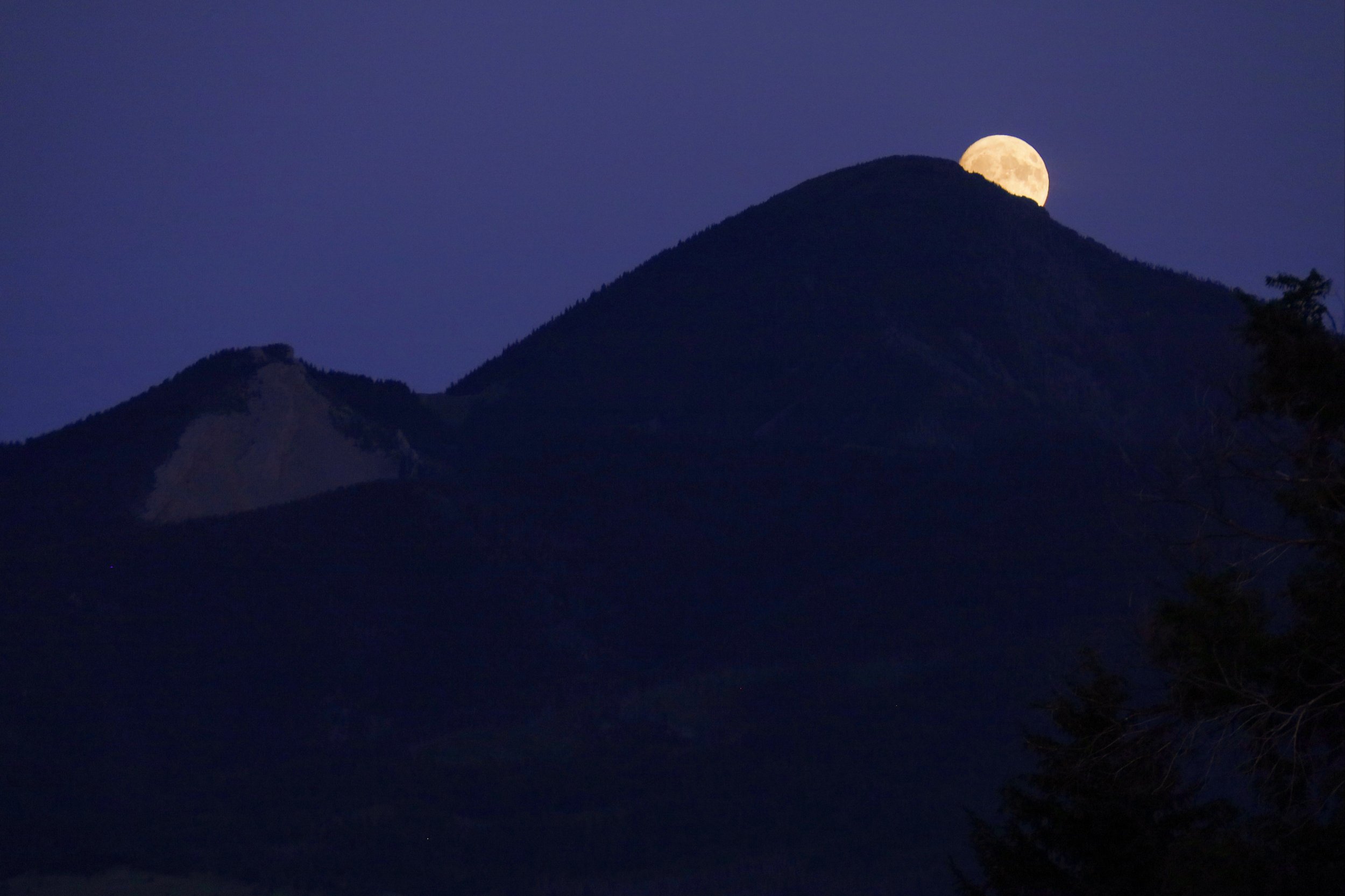 Bozeman, MT to Livingston, MT