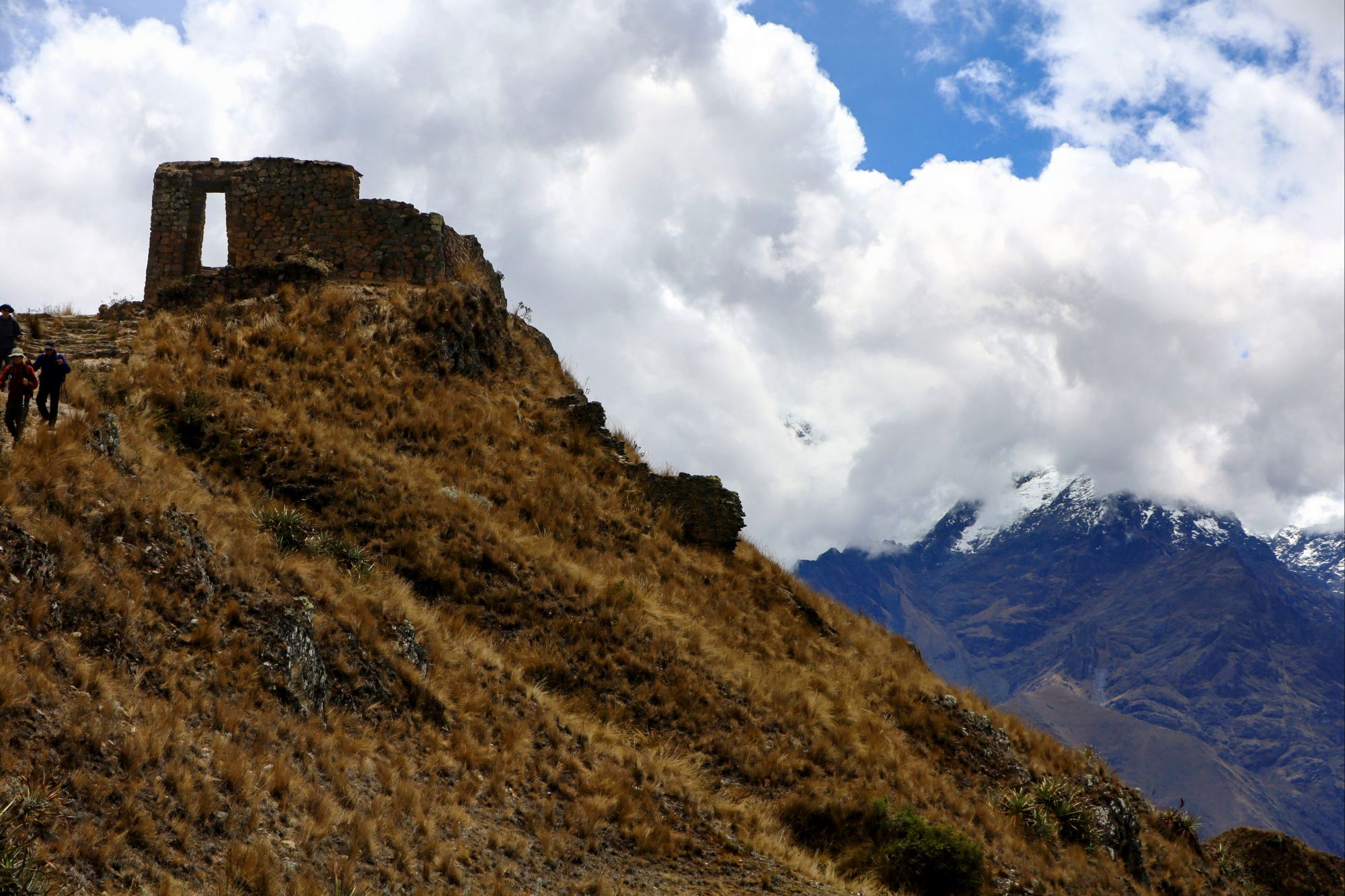 Machu Picchu, PE to Ollantaytambo, PE