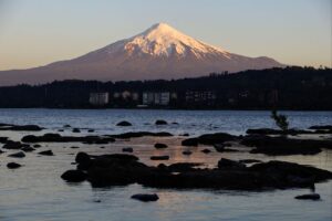 Temuco, CL to Villarrica, CL