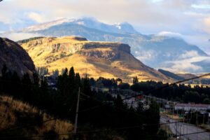 Coyhaique, CL to Laguna Chinguay, CL