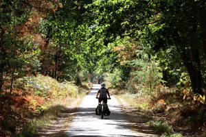 Paris, FR to Ballancourt-sur-Essone, FR